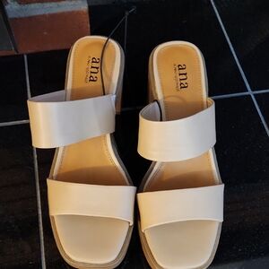 ANA Chunky Heel Sandals NWOT
